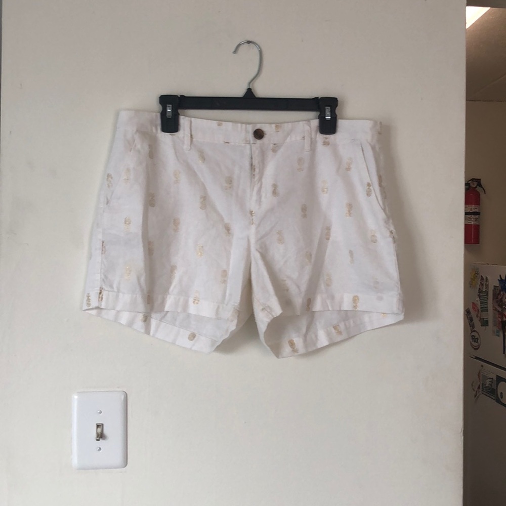 Linen Shorts with Gold Pineapples